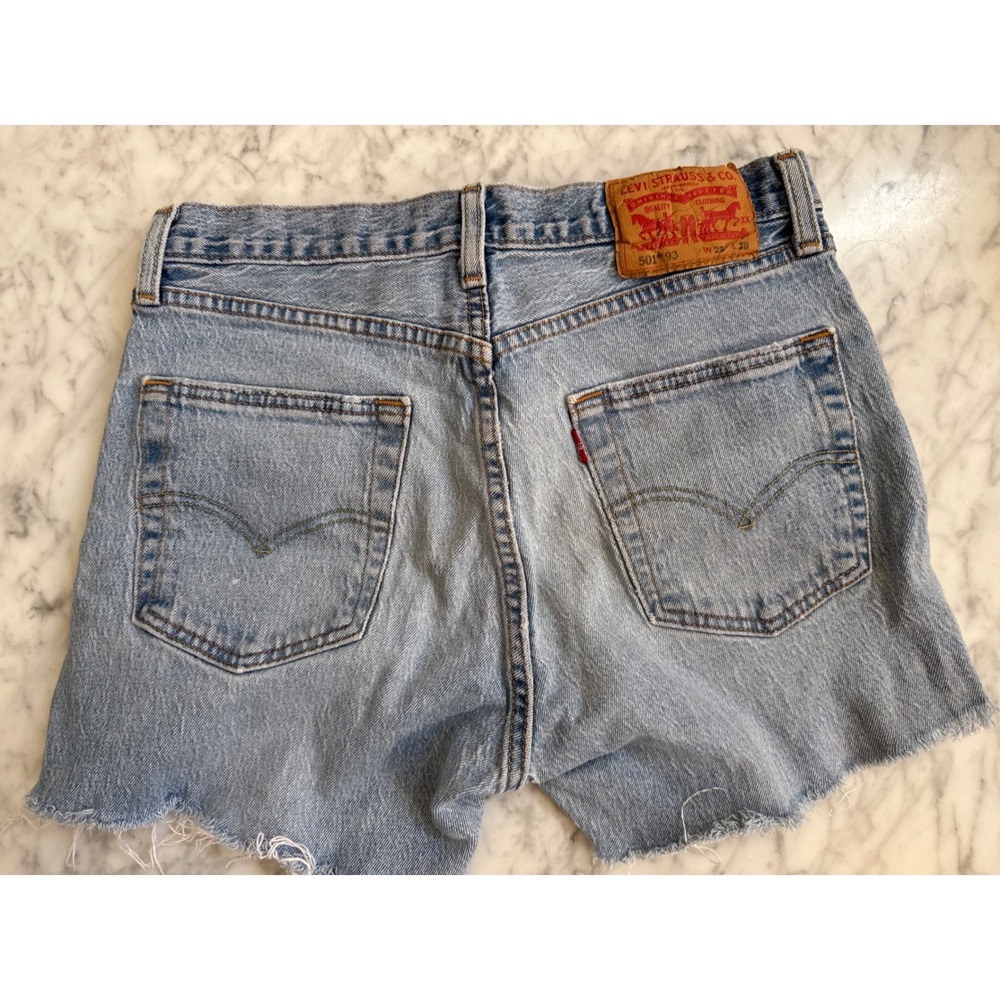Levis 501 93 Light Wash Denim Cut Off Shorts W29 Button Fly 79830-0091